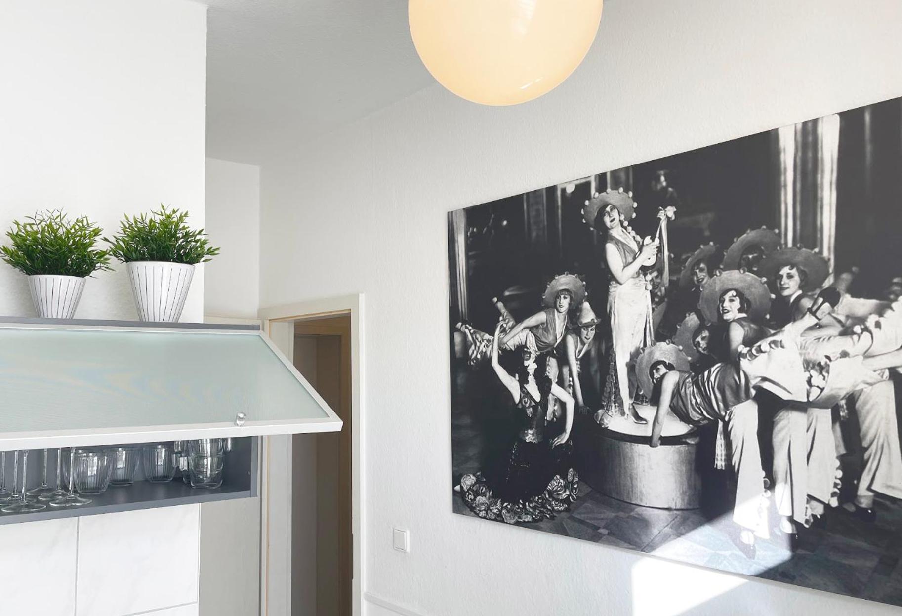 Bauhaus Design-Luxus Apartment, 20Er Jahre Stil, Garten Gera Exterior photo
